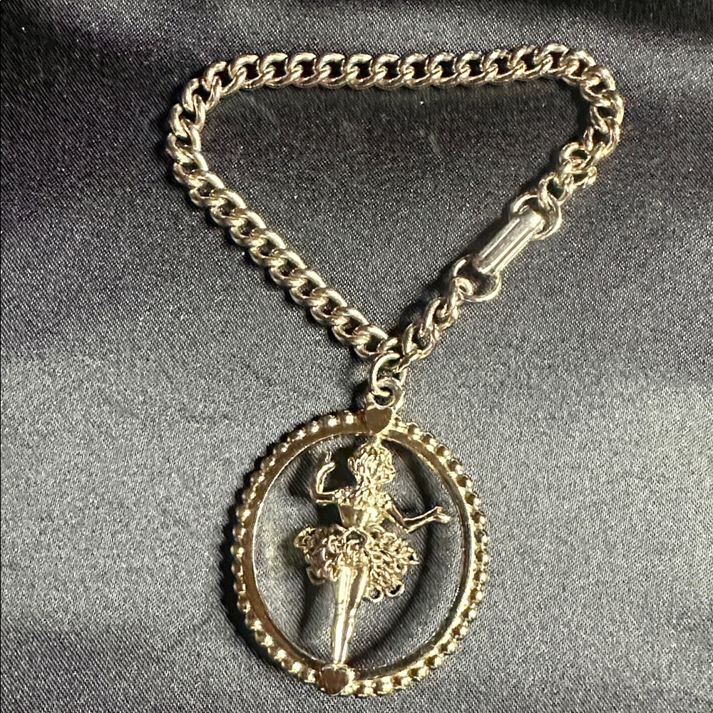 Gold-tone Chain Keychain with Pendant - Picture 2 of 3